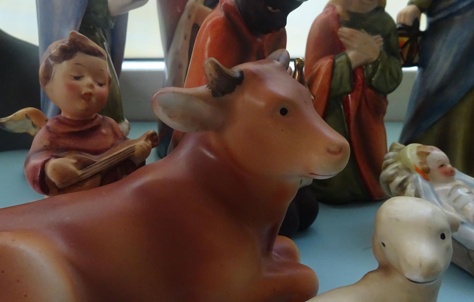 Cartoon Schattige Baby Jezus Christus In De Wieg Stockvectorkunst en
