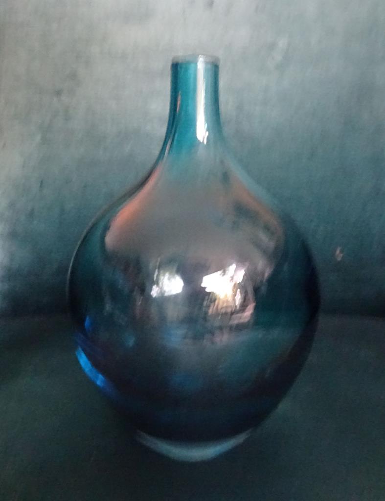 goed gevonden ikea glazen bolle vaas helder blauw smalle nek
